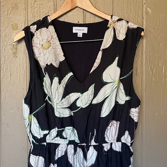 Evereve Georgia Black and White Floral Maxi Dress - Picture 4 of 11